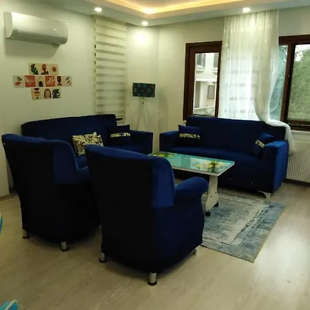 Cozy And Spacious In The Center Yalova (Yalova)