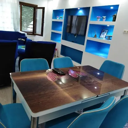 Cozy And Spacious In The Center Yalova (Yalova)