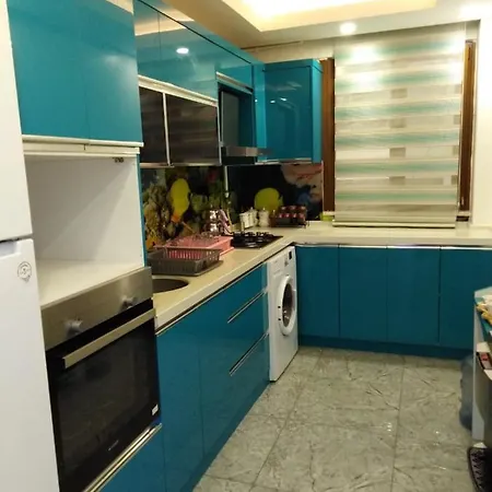 Apartament Cozy And Spacious In The Center Yalova (Yalova)
